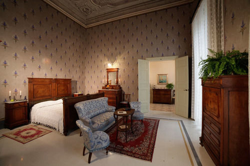Guest house Residenza D'Epoca Regina D'Arborea 3*