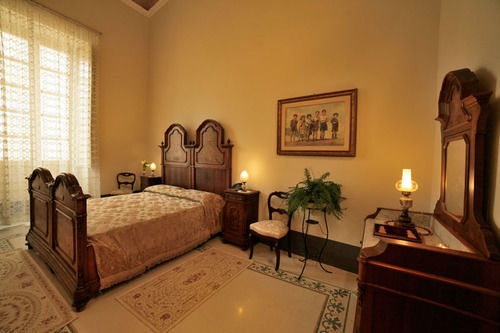 Guest house Residenza D'Epoca Regina D'Arborea