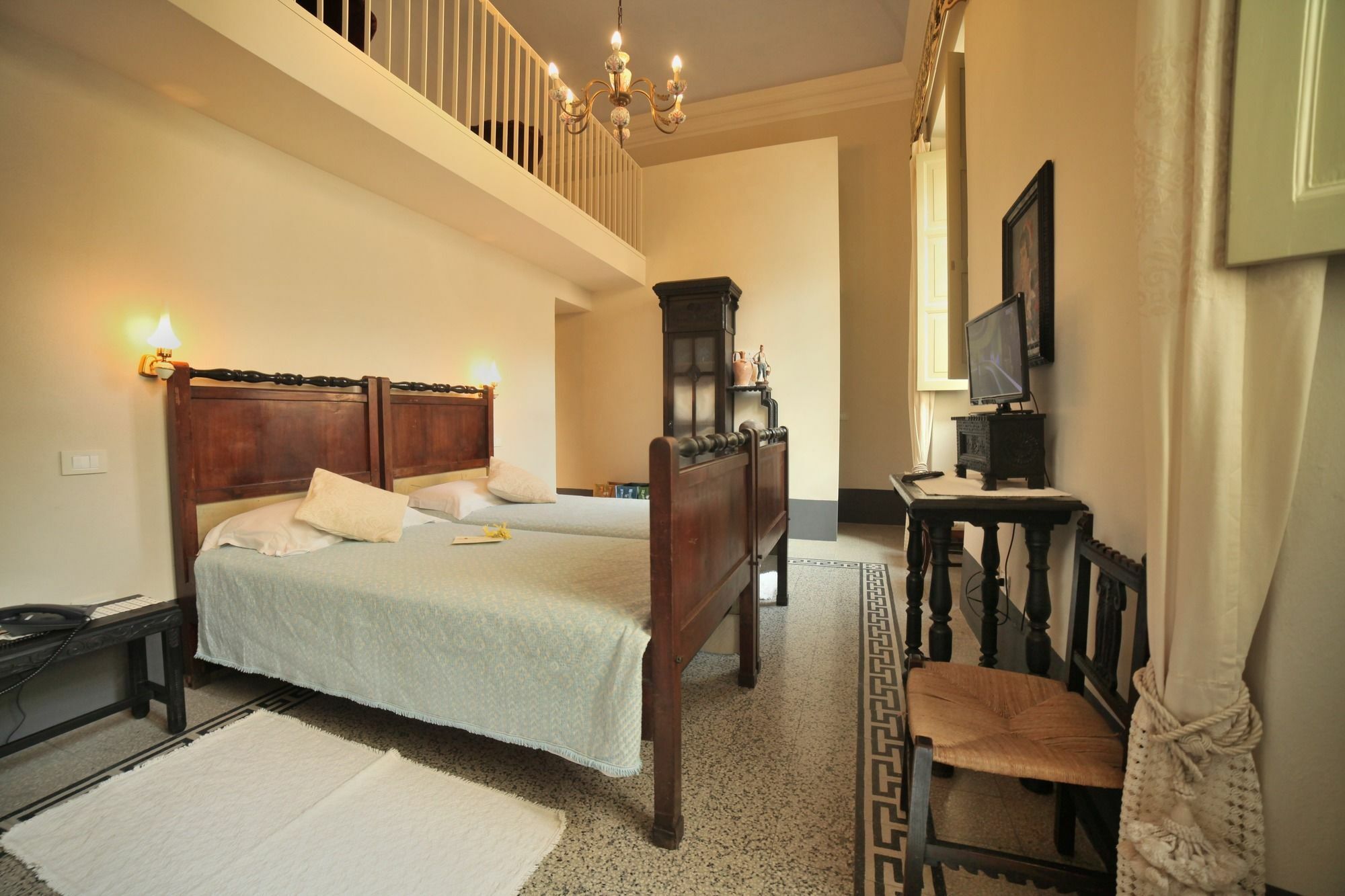 Residenza D'Epoca Regina D'Arborea 3*